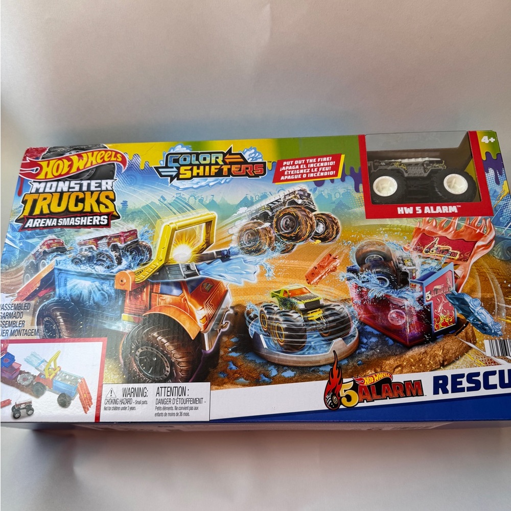Hot Wheels Color Shifters 5 Alarm Rescue Truck